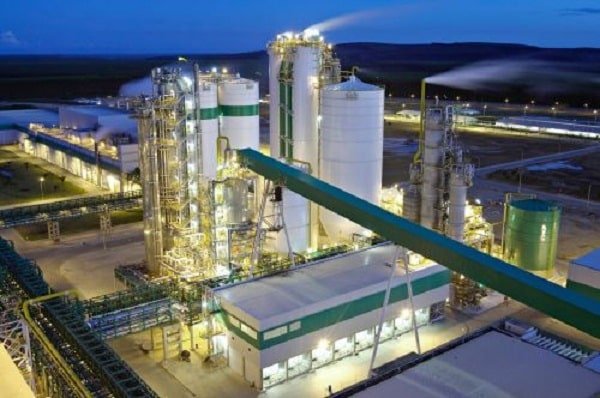 Pulp and paper mill process piping valves